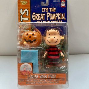NWT! Memory Lane Peanuts "It's the Great Pumpkin" Linus Figurine